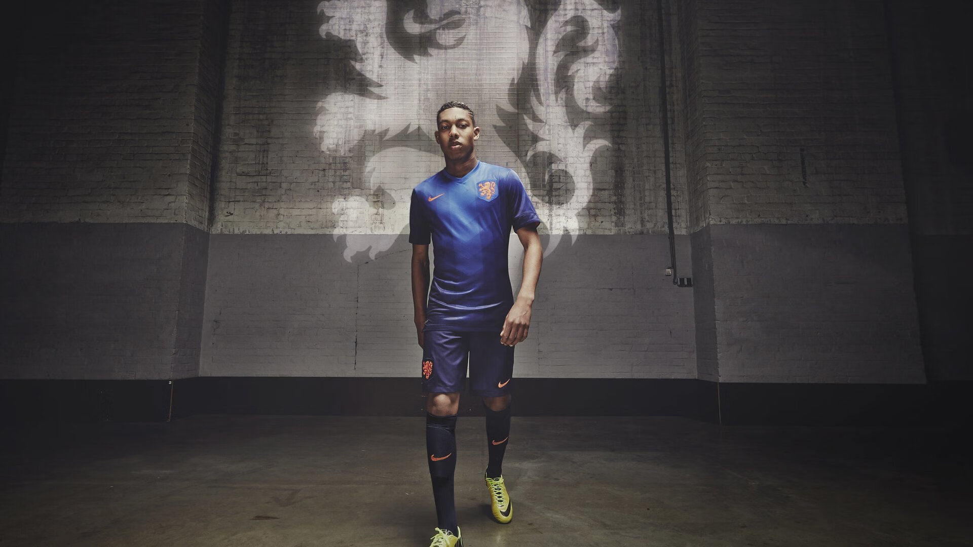 南美风暴席卷三狮军团,乌拉圭轻取英格兰,布鲁诺刷新纪录之夜