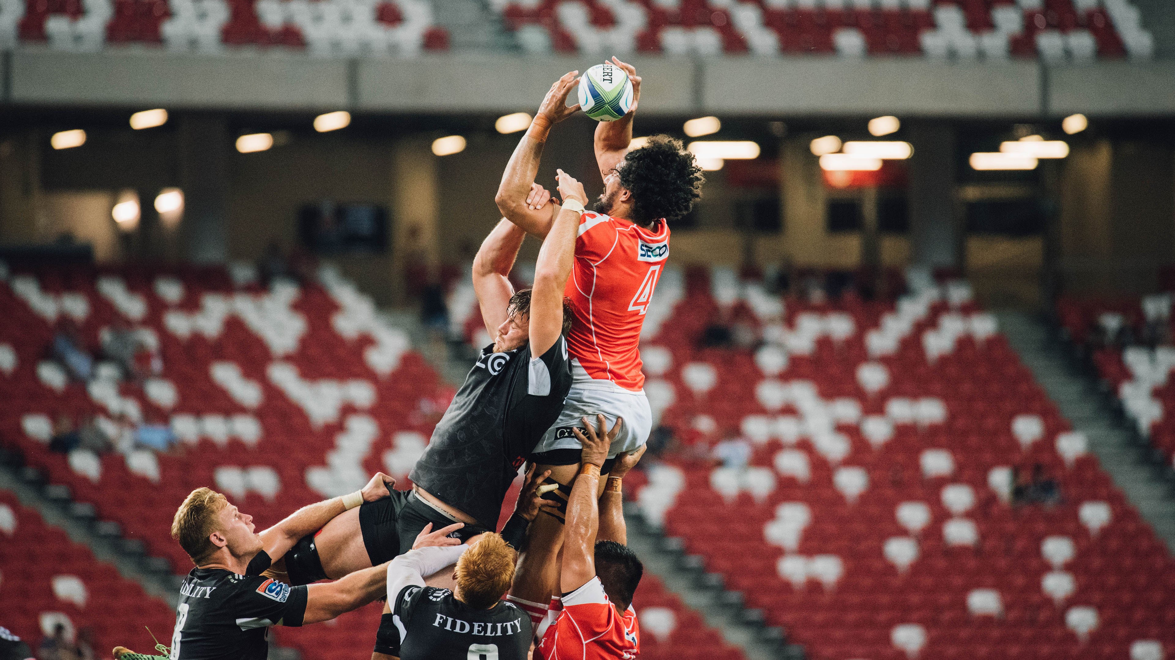 赛道上的双重奏，雷诺完胜索伯，诺里斯惊艳四座